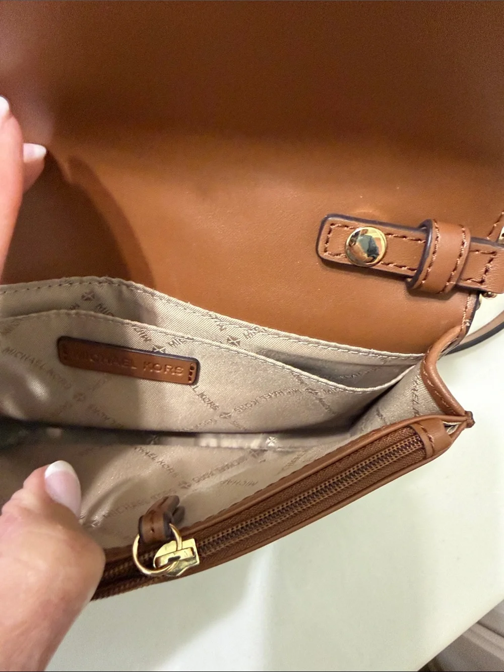 Michael Kors compact michael